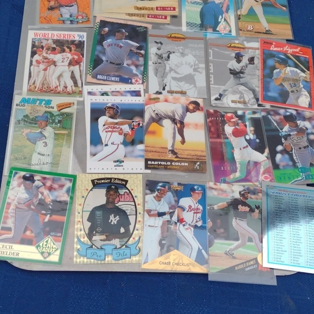 Baseball Trading Card Collection⚾ - Picture 2 of 3